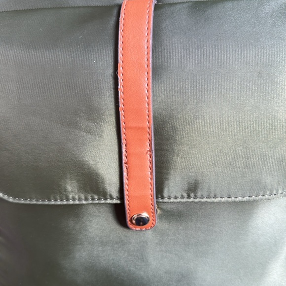 NEW🧑🏼‍🎄🔥 JOAN&DAVID. The Eileen Excursion Nylon Collection 18” Backpack - Picture 10 of 12